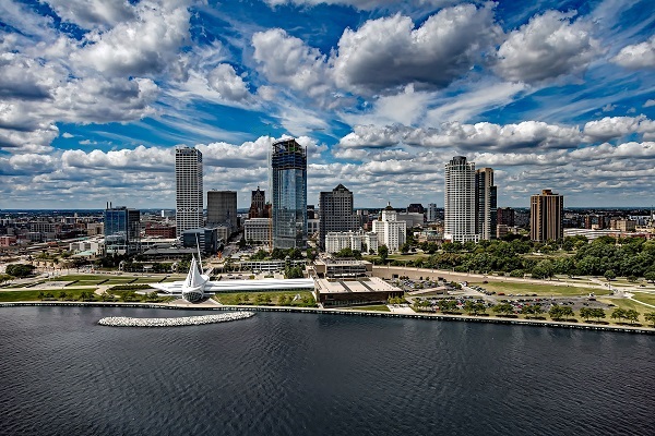 Penthouses of Milwaukee Skyline